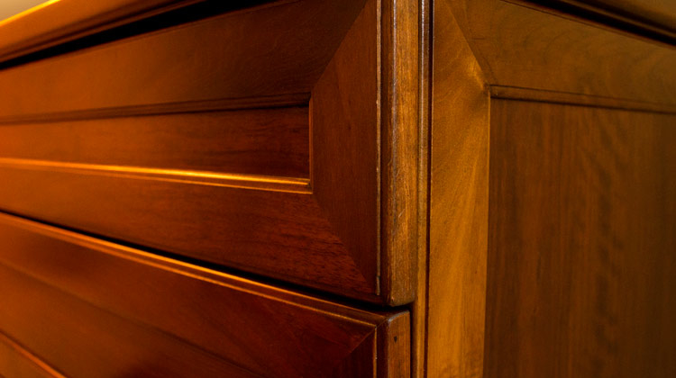 komode-IMG_9188-750x420.jpg